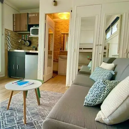 Nouveau! Centre Avec Terrasse Vue Mer, Classe 2 Etoiles Apartment *